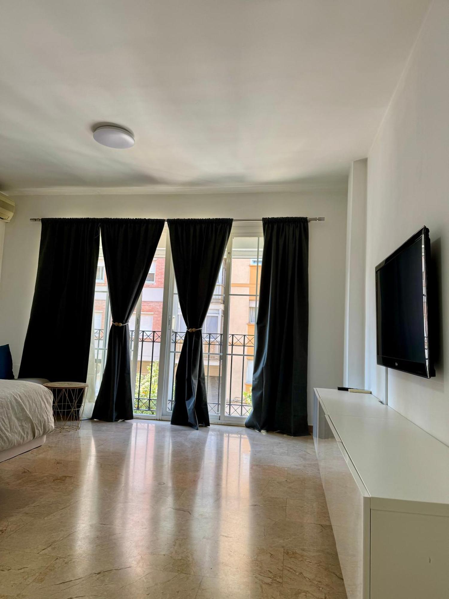 Alojamiento Bruckner Málaga Exterior foto